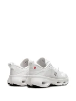 On Running Cloudsolo LOEWE White Light Grey - Image 3