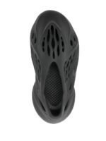 Adidas Yeezy Foam RNNR Onyx - Image 4