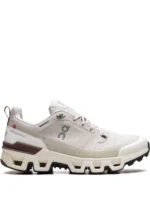 On Running Cloundwander Waterproof Sand Ivory