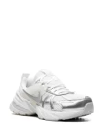 Nike V2K Run Metallic Silver White - Image 2