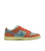 Nike SB Dunk Low Orange Emerald Rise