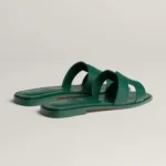 Hermes Vert Lierre Epsom Oran Sandals - Image 3