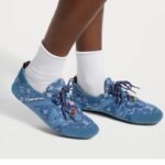 LV Sneakerina blue jeans - Image 3